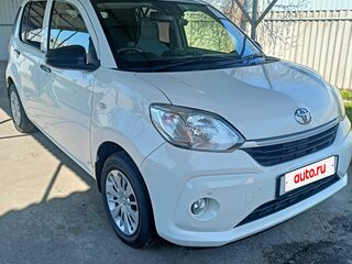 2019 Toyota Passo III Рестайлинг, белый, 990000 рублей, вид 1