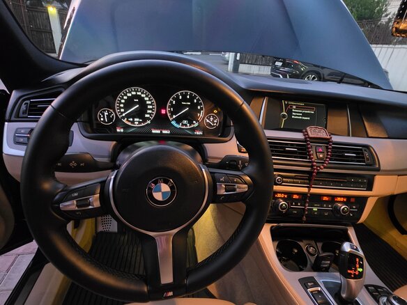 2014 BMW 5 серии 528i xDrive VI (F10/F11/F07) Рестайлинг, чёрный, 2250000 рублей - вид 8