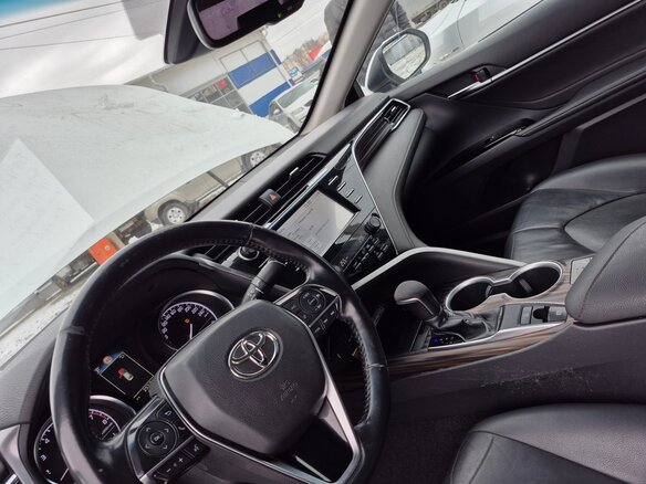 2018 Toyota Camry VIII (XV70), белый, 2450000 рублей - вид 8