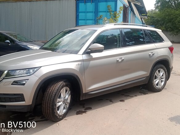 2019 Skoda Kodiaq I, серебристый, 2500000 рублей - вид 1