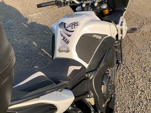 2011 Yamaha FZ8, белый, 550000 рублей - вид 8