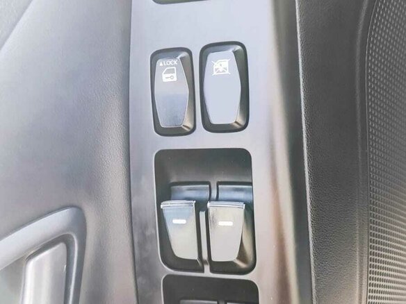 2014 Hyundai ix35 I Рестайлинг, серебристый, 1660000 рублей - вид 27