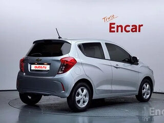 2022 Chevrolet Spark IV Рестайлинг, серебристый, 939000 рублей, вид 2