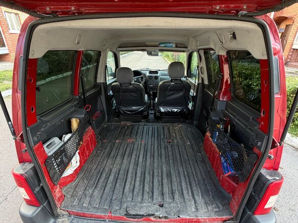 2006 Citroen Berlingo I Рестайлинг, пурпурный, 300000 рублей - вид 7