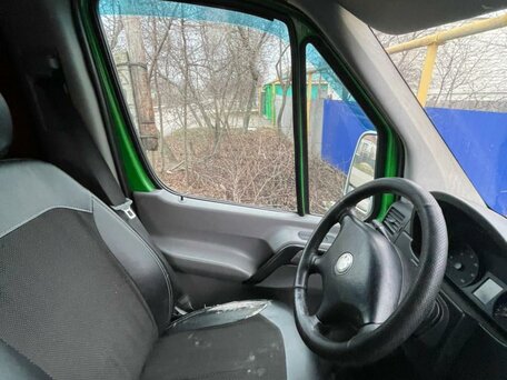 2008 Volkswagen Crafter, зелёный, 990000 рублей, вид 5