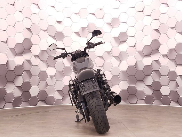 2022 Harley-Davidson Nightster, серый, 899000 рублей - вид 5