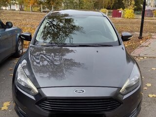 2017 Ford Focus III Рестайлинг, серый, 1100000 рублей, вид 3