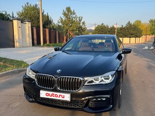 2018 BMW 7 серии 730i VI (G11/G12), чёрный, 4700000 рублей, вид 3