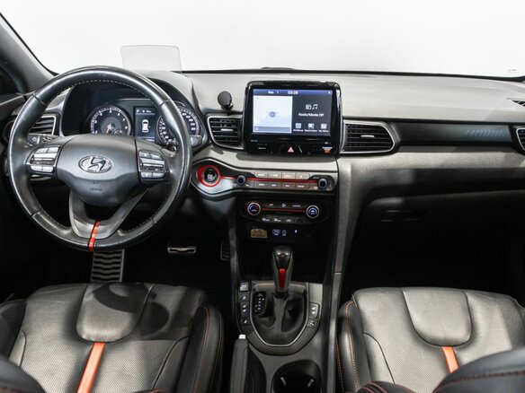 2019 Hyundai Veloster II, красный - вид 5