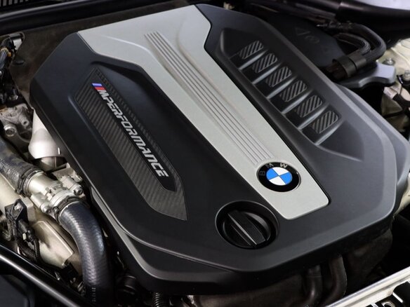 2019 BMW 5 серии M550d xDrive VII (G30/G31/G38), белый, 4600000 рублей - вид 12
