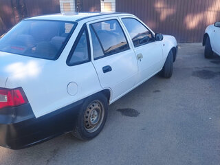 2013 Daewoo Nexia I Рестайлинг, белый, 310000 рублей, вид 4