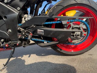 2012 Yamaha YZF-R1, красный, 1050000 рублей, вид 5