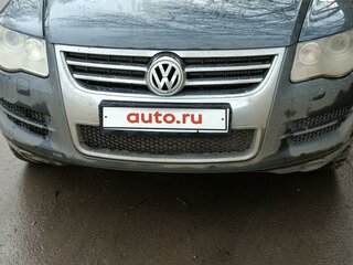 2008 Volkswagen Touareg I Рестайлинг, серый, 1700000 рублей, вид 1