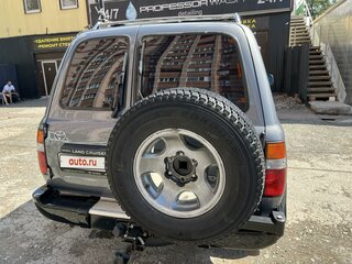 1996 Toyota Land Cruiser 80 Series Рестайлинг, серый, 1800000 рублей, вид 3