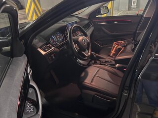 2021 BMW X2 sDrive18i I (F39), чёрный, 3500000 рублей, вид 4
