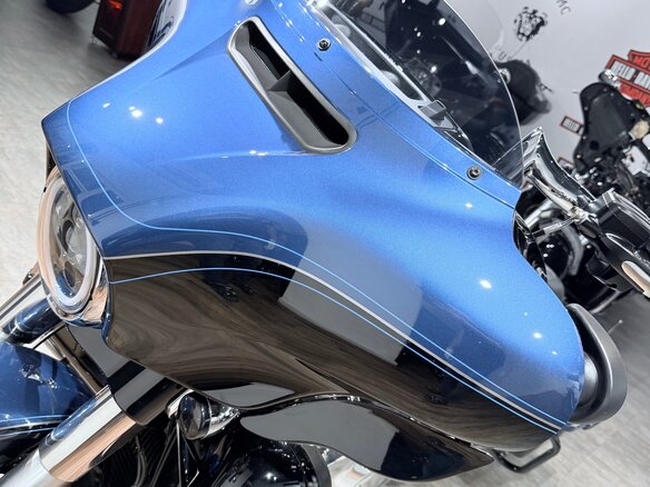 2018 Harley-Davidson Street Glide, синий, 1999000 рублей - вид 24