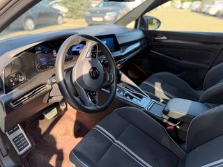2022 Volkswagen Golf VIII, белый, 2200000 рублей, вид 5