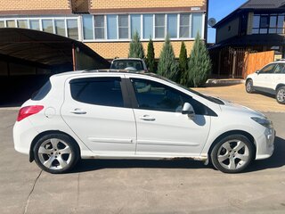 2009 Peugeot 308 I, белый, 400000 рублей, вид 2
