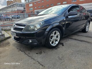 2007 Opel Astra GTC H Рестайлинг, чёрный, 700000 рублей, вид 1