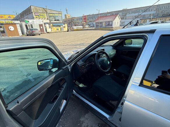 2016 Lada (ВАЗ) Priora I Рестайлинг, белый, 770000 рублей - вид 7