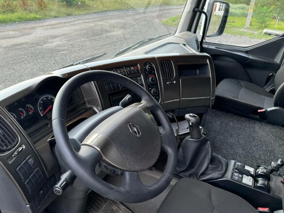 2012 Renault Premium, белый, 3700000 рублей - вид 6
