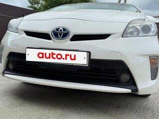 2012 Toyota Prius III Рестайлинг (XW30), белый, 1100000 рублей, вид 2