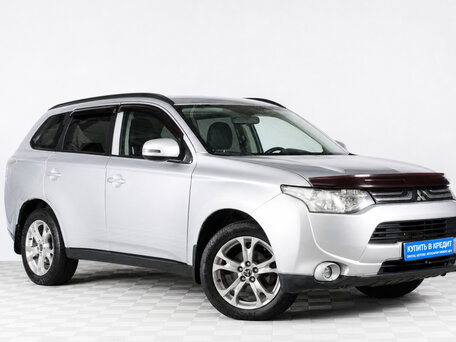 Mitsubishi Outlander III