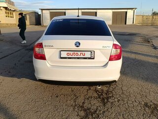 2016 Skoda Rapid I, белый, 900000 рублей, вид 4