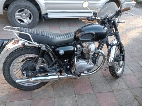2001 Kawasaki W 650, чёрный, 450000 рублей, вид 5
