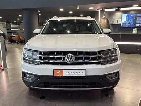 2018 Volkswagen Teramont I, белый, 2565000 рублей, вид 3