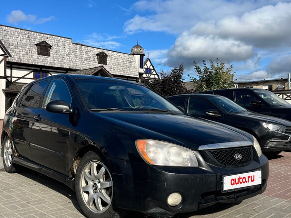 2004 Kia Spectra I Рестайлинг 2, чёрный, 200000 рублей