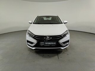 2023 Lada (ВАЗ) Vesta I Рестайлинг (NG), белый, 991260 рублей, вид 2