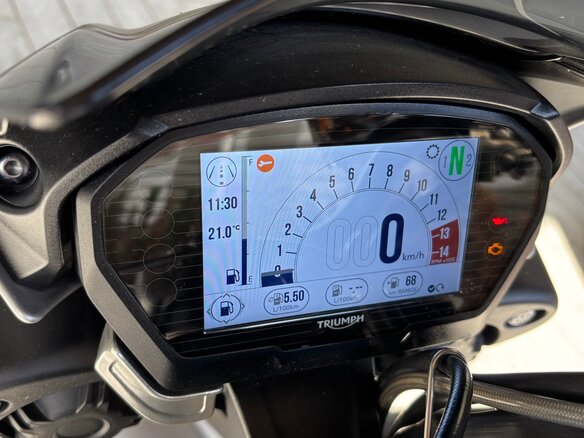 2018 Triumph Street Triple, серый, 700000 рублей - вид 11