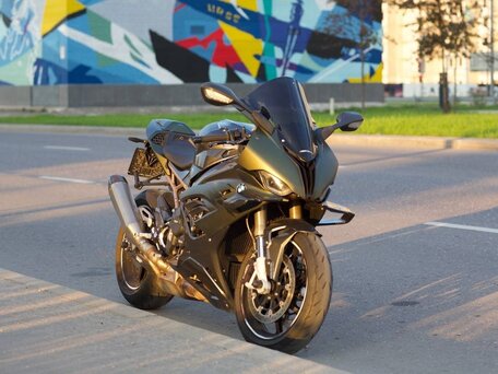 2021 BMW S 1000 RR, зелёный, 1900000 рублей, вид 2