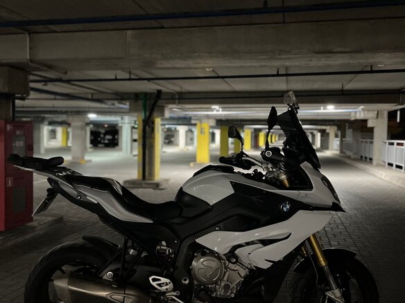 2015 BMW S 1000 XR, белый, 880000 рублей