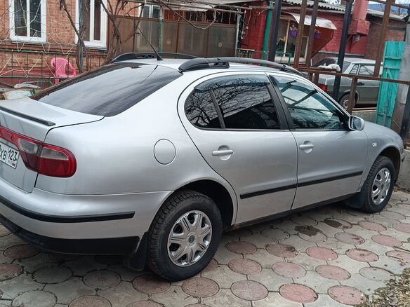 2002 SEAT Toledo II, серебристый, 310000 рублей - вид 1