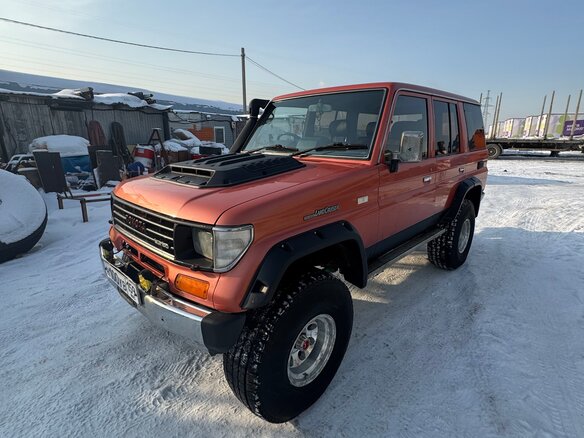 1990 Toyota Land Cruiser Prado 70 Series, оранжевый - вид 17