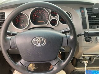 2009 Toyota Tundra Double Cab II, серый, 2548000 рублей, вид 4