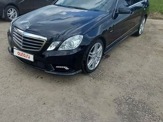 2011 Mercedes-Benz E-Класс 200 7G-Tronic IV (W212, S212, C207), чёрный, 1600000 рублей, вид 1