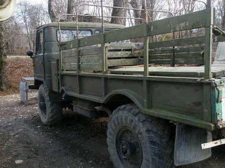 1986 ГАЗ 66, зелёный, 250000 рублей, вид 2