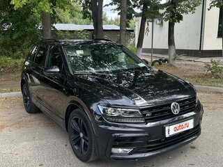2019 Volkswagen Tiguan II, чёрный, 2700000 рублей, вид 3