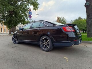 2014 Ford Taurus VI Рестайлинг, коричневый, 2050000 рублей, вид 4