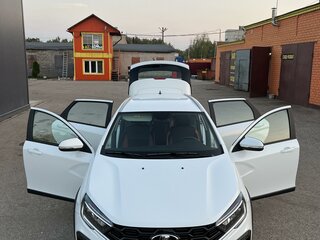 2024 Lada (ВАЗ) Vesta SW Cross I Рестайлинг (NG), белый, 1549000 рублей, вид 1