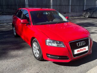 2011 Audi A3 II (8P) Рестайлинг 2, красный, 775000 рублей, вид 3