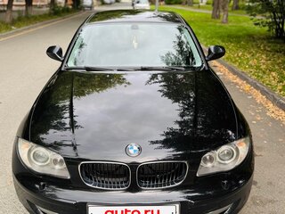 2010 BMW 1 серии 118i I (E81/E82/E87/E88) Рестайлинг, чёрный, 1000000 рублей, вид 3