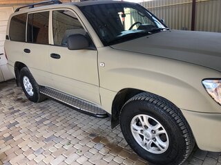 2001 Toyota Land Cruiser 100 Series, бежевый, 1800000 рублей, вид 3