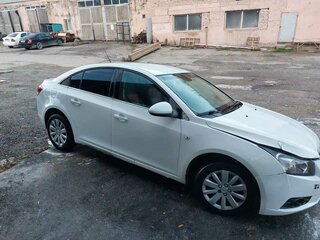2012 Chevrolet Cruze I Рестайлинг, белый, 700000 рублей, вид 5