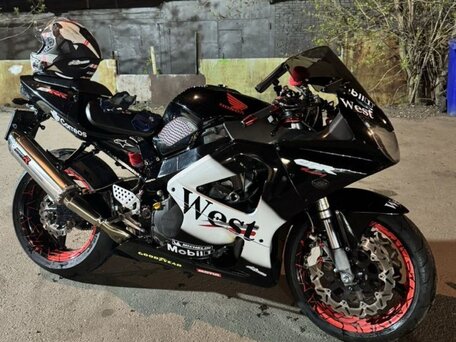 2000 Honda CBR 929RR Fireblade, чёрный, 350000 рублей, вид 1