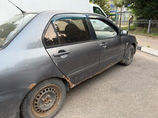 2005 Mitsubishi Lancer IX Рестайлинг, серебристый, 190000 рублей, вид 3