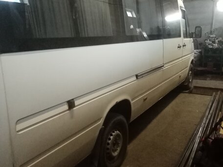 2003 Volkswagen LT, белый, 650000 рублей, вид 2